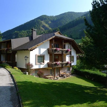 Appartementhaus Habich Бад Клайнкирххайм Екстериор снимка